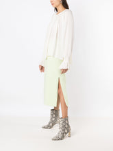 SAIA FENDA COLOR VERDE CLARO 1